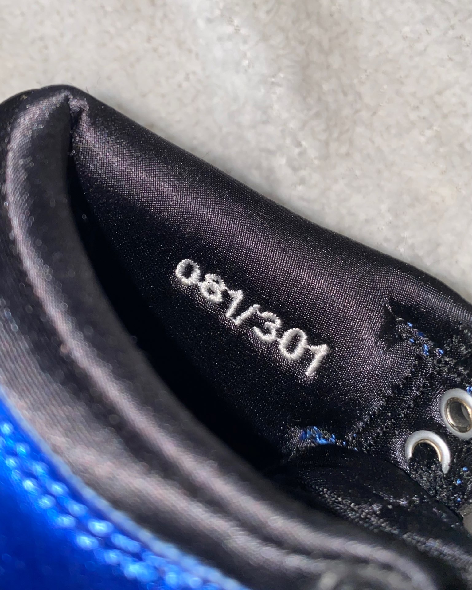 XH Air Jordan 1 Satin “Royal” review Megan 02