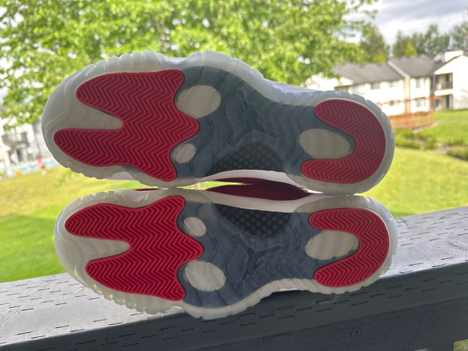 XH Air Jordan 11 Retro Win Like 96 review Alicia Torres 01