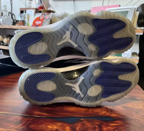 XH Air Jordan 11 Retro Space Jam review 