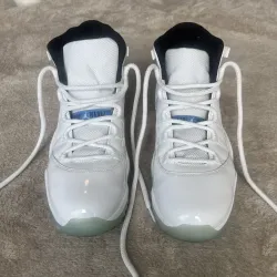XH Air Jordan 11 Retro Legend Blue review Linda Z 01