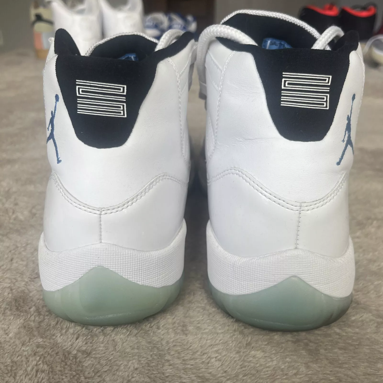 XH Air Jordan 11 Retro Legend Blue review Linda Z 02