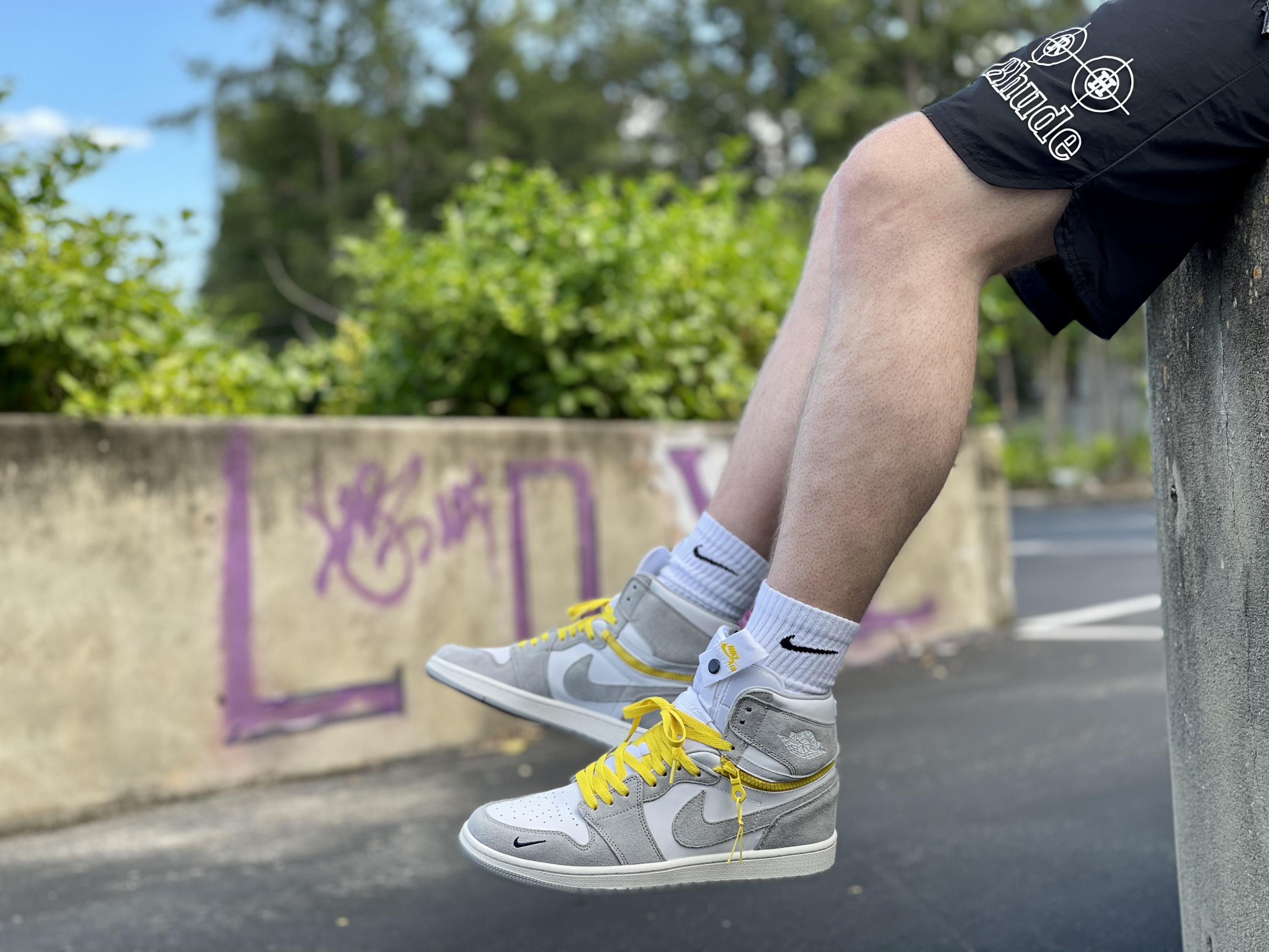 XH Air Jordan 1 High Switch Light Smoke Grey review Ronald 02