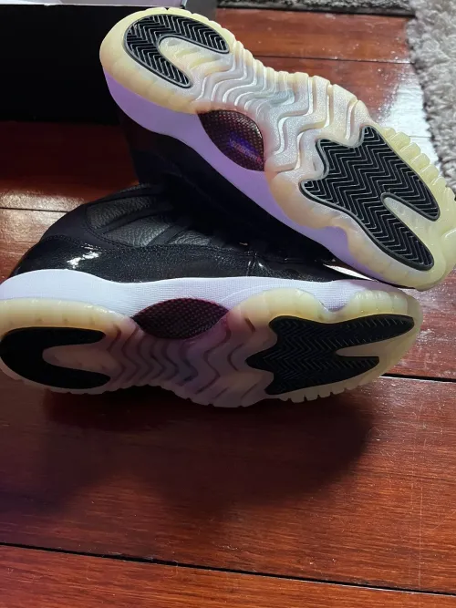 XP Air Jordan 11 25th Anniversary Black Silver Eyelets review 