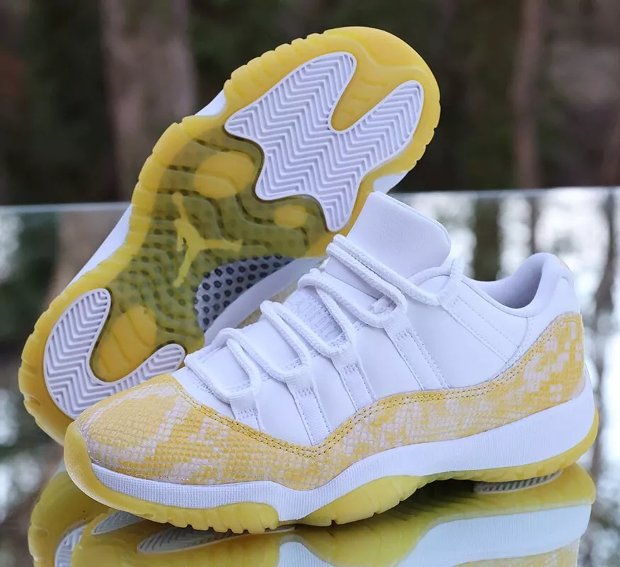 XH Air Jordan 11 Retro Low WMNS “Yellow Snakeskin review Aquaman 02