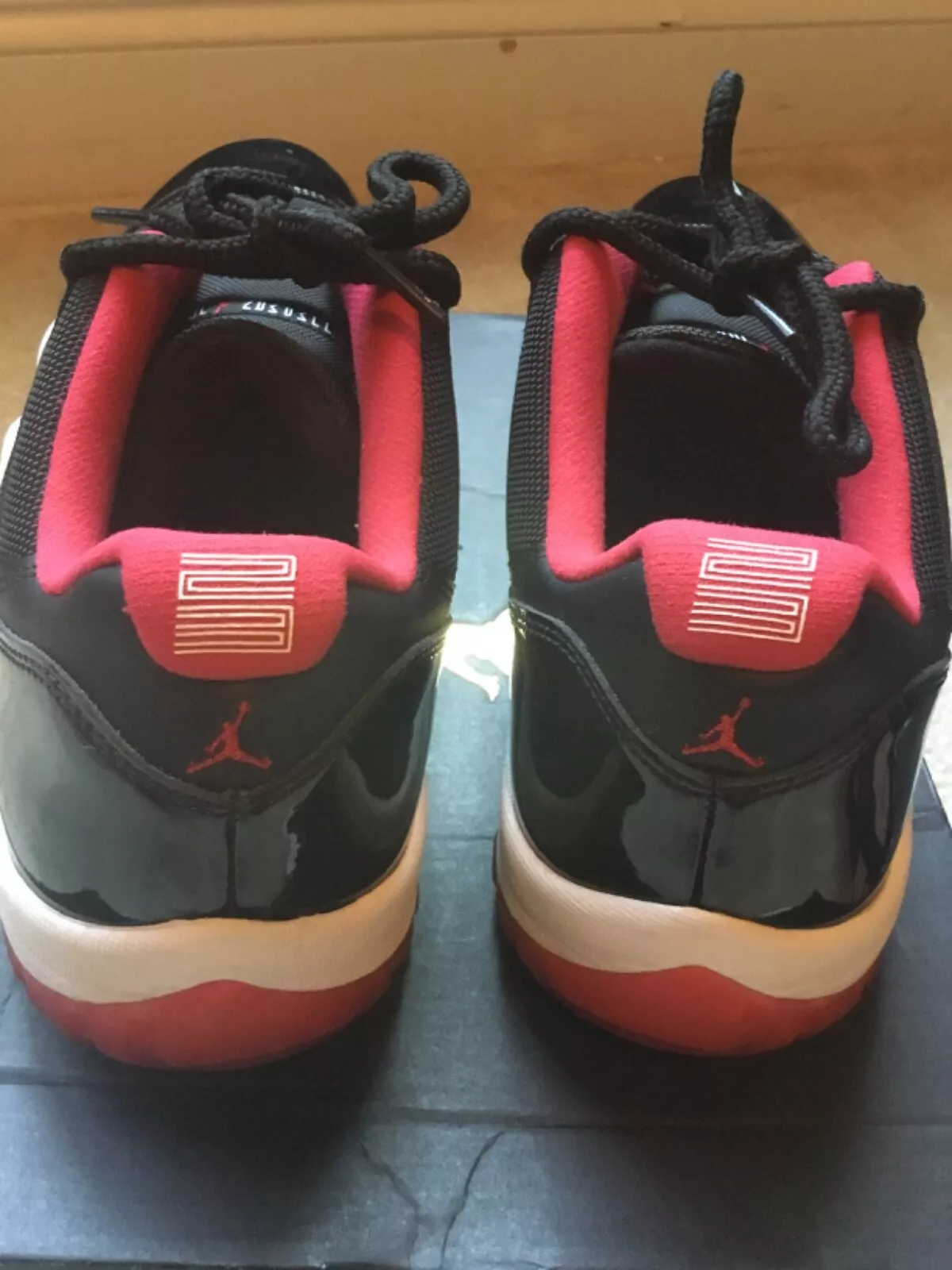 XH Air Jordan 11 Retro Low Bred review Deano morris 02
