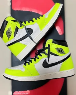 XH Air Jordan 1 High OG “Visionaire” review Max