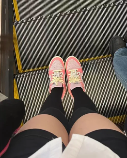 SX Nike SB Dunk Low LX”Barbie Pink review 