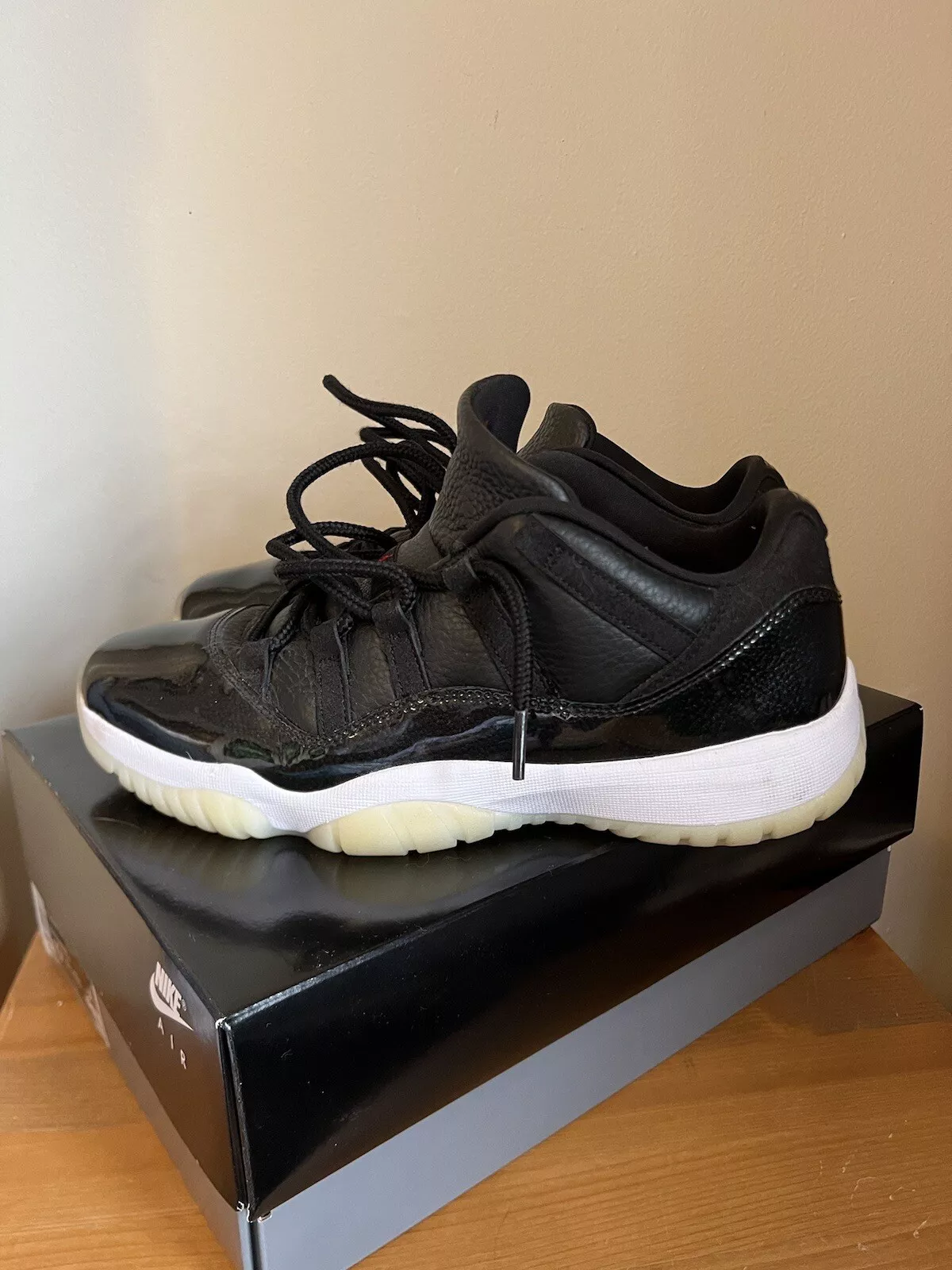 XH Air Jordan 11 Retro Low 72-10 review Jorchs Jr 03