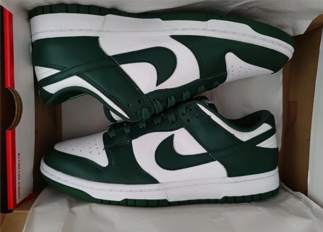 M Batch Nike Dunk Low Retro Varsity Green review 0
