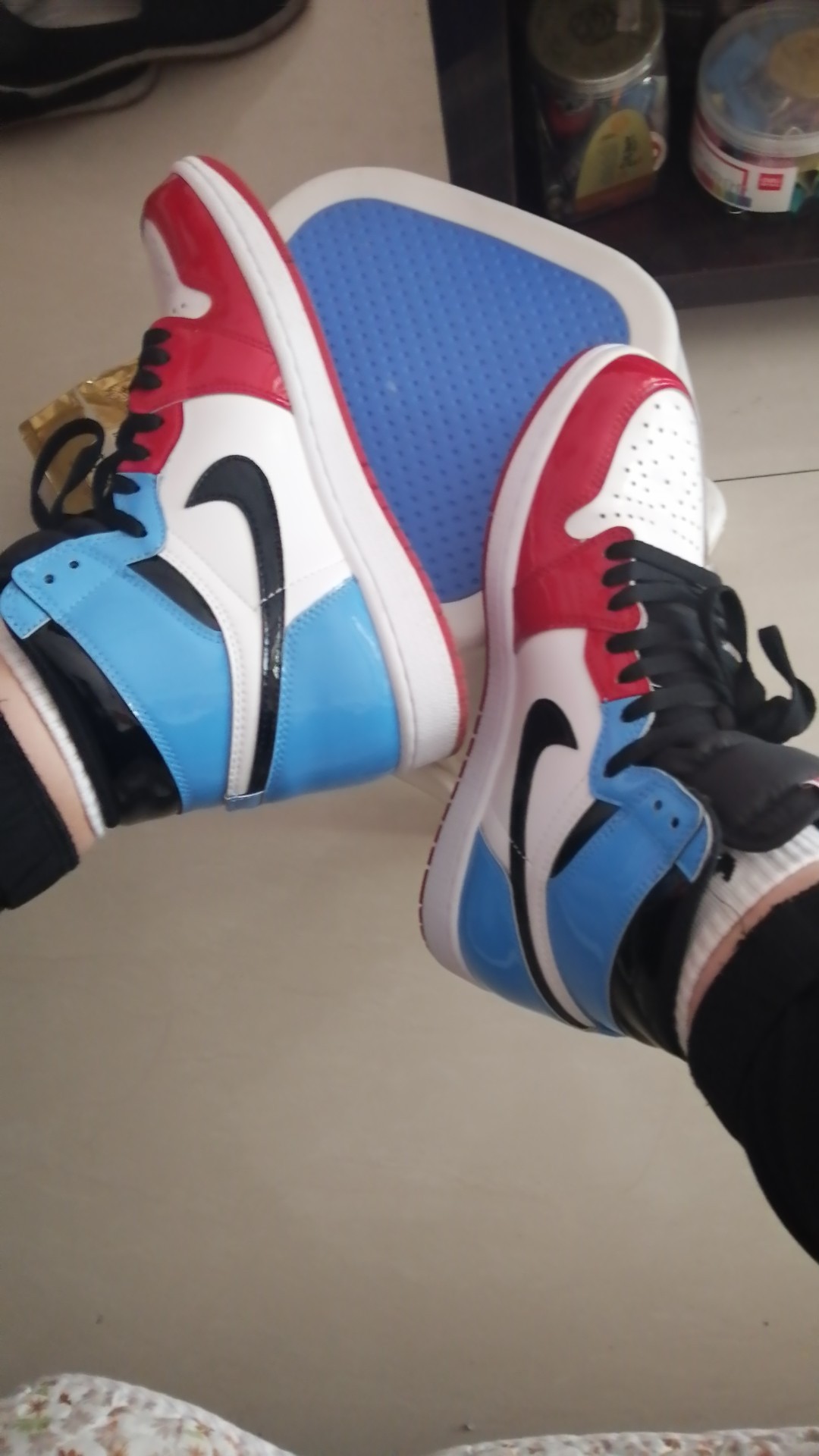 XH Air Jordan 1 Retro High OG Fearless review Nora