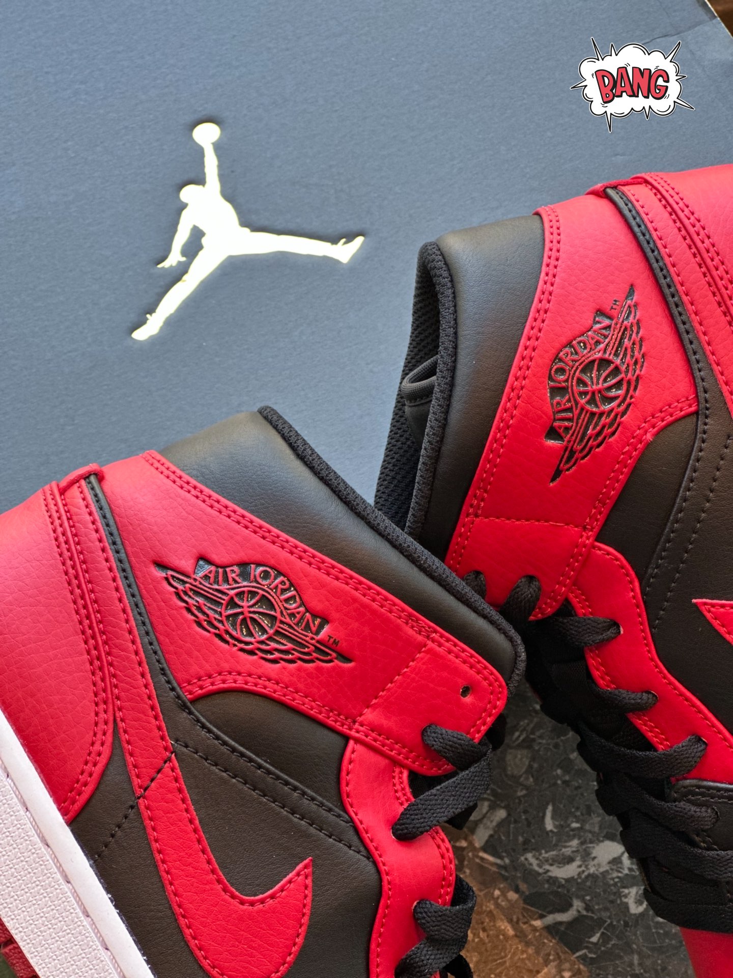 XH Air Jordan 1 High 'Banned'  review Leah 01