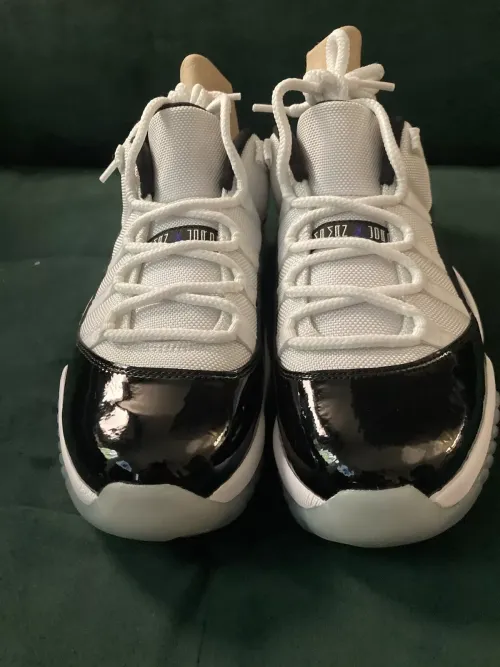 XH Air Jordan 11 Retro Low Concord review 