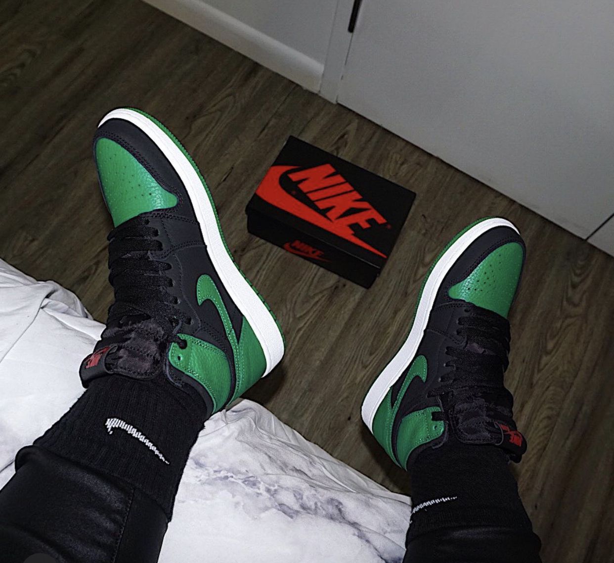 XH Air Jordan 1 Retro High OG “Pine Green” review Luis