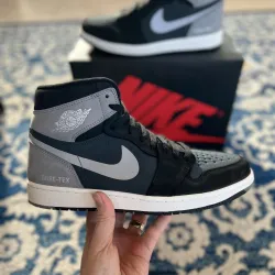 XH Air Jordan 1 Gray Hook review Fred 01