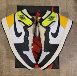 XH Air Jordan 1 Retro High OG review Ronald