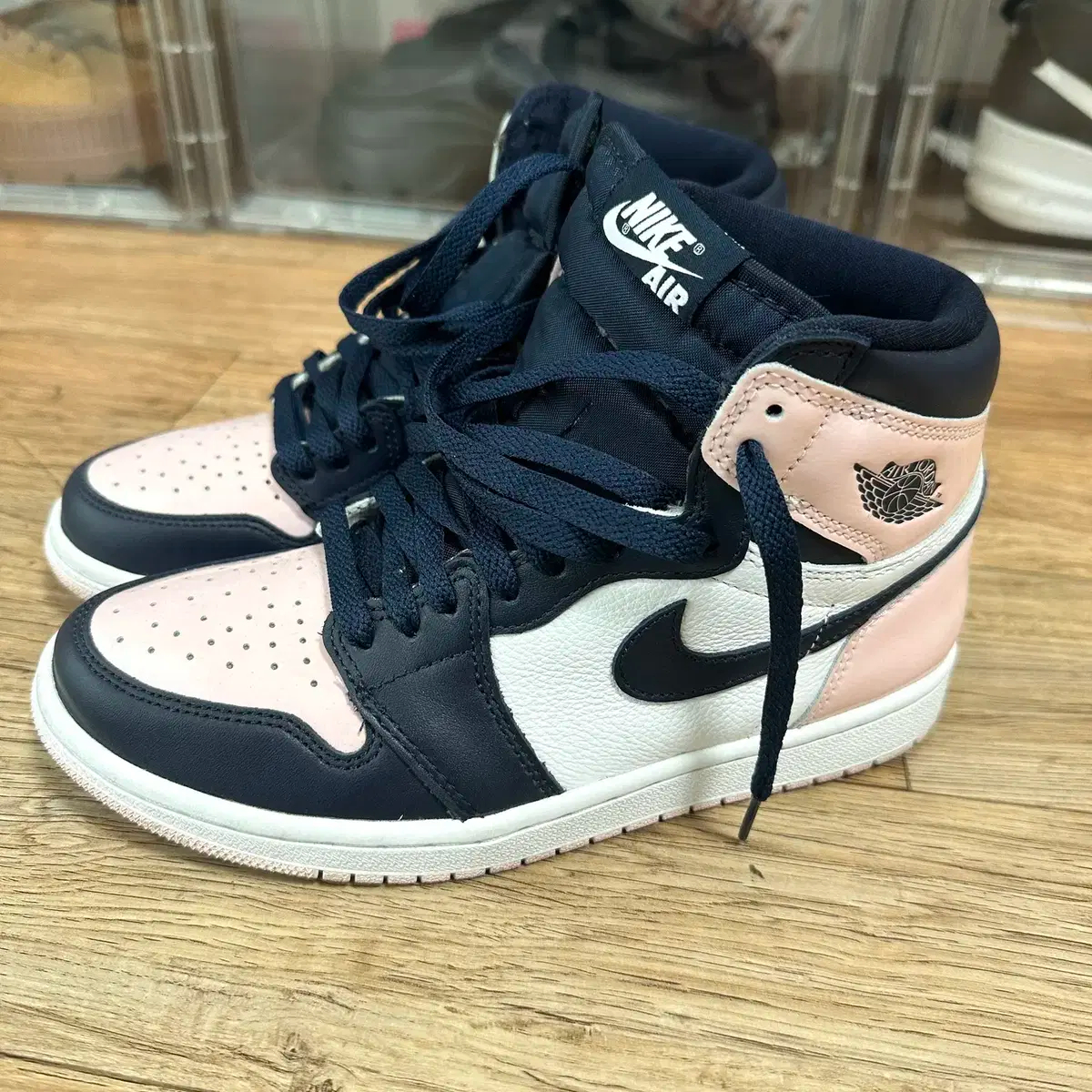 XH 1 Air Jordan 1 High OG Atmosphere review Vanessa 03