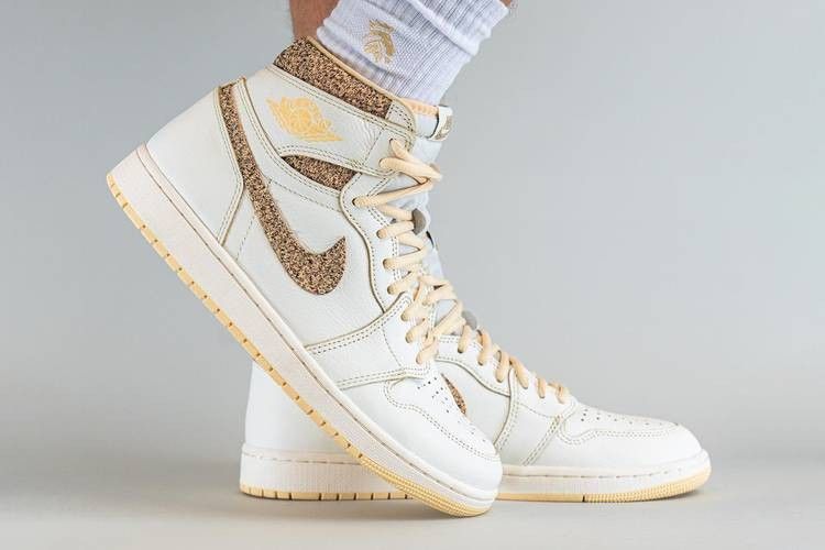 XH Air Jordan 1 High OG “Vibrations of Naija” review Tom