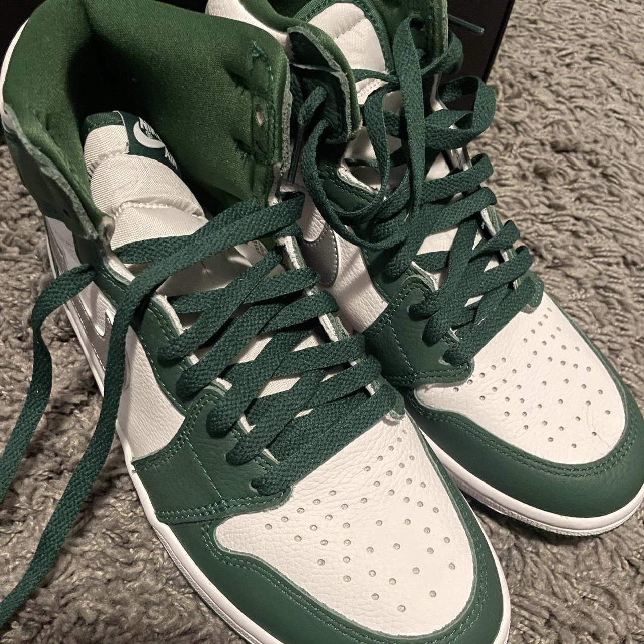 XH Air Jordan 1 High Gorge Green review Chloe 02