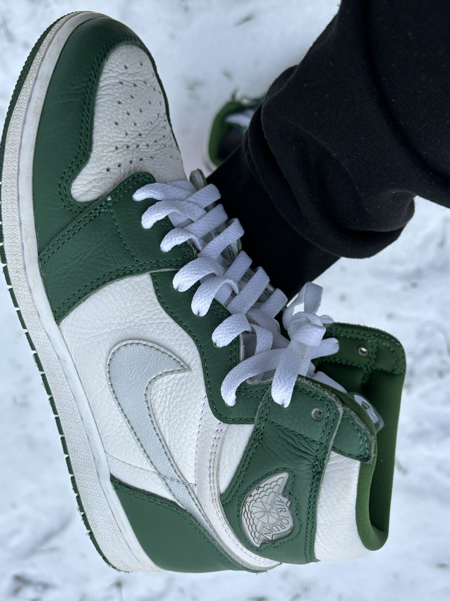 XH Air Jordan 1 High Gorge Green review Omar 03