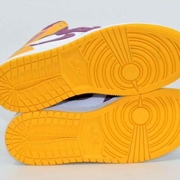 XH Air Jordan 1 High OG “Brotherhood” review Gary 06