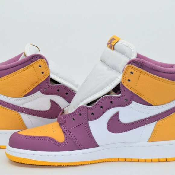 XH Air Jordan 1 High OG “Brotherhood” review Gary 05