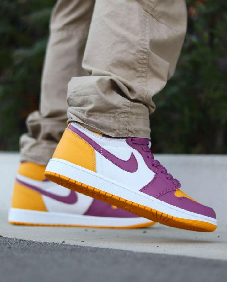 XH Air Jordan 1 High OG “Brotherhood” review David 02