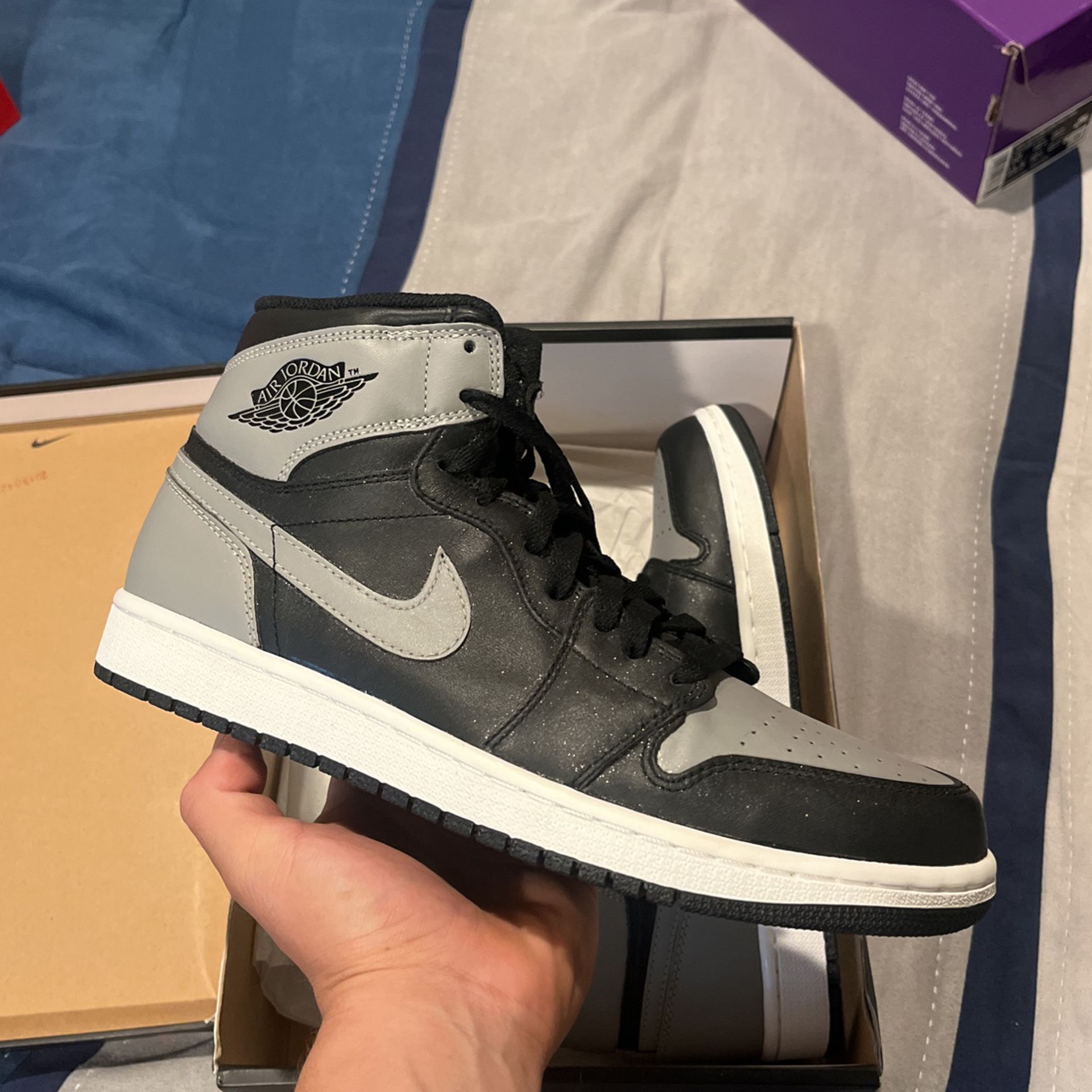XH  Air Jordan Retro 1 High OG “Sahdow” review Isabella 01