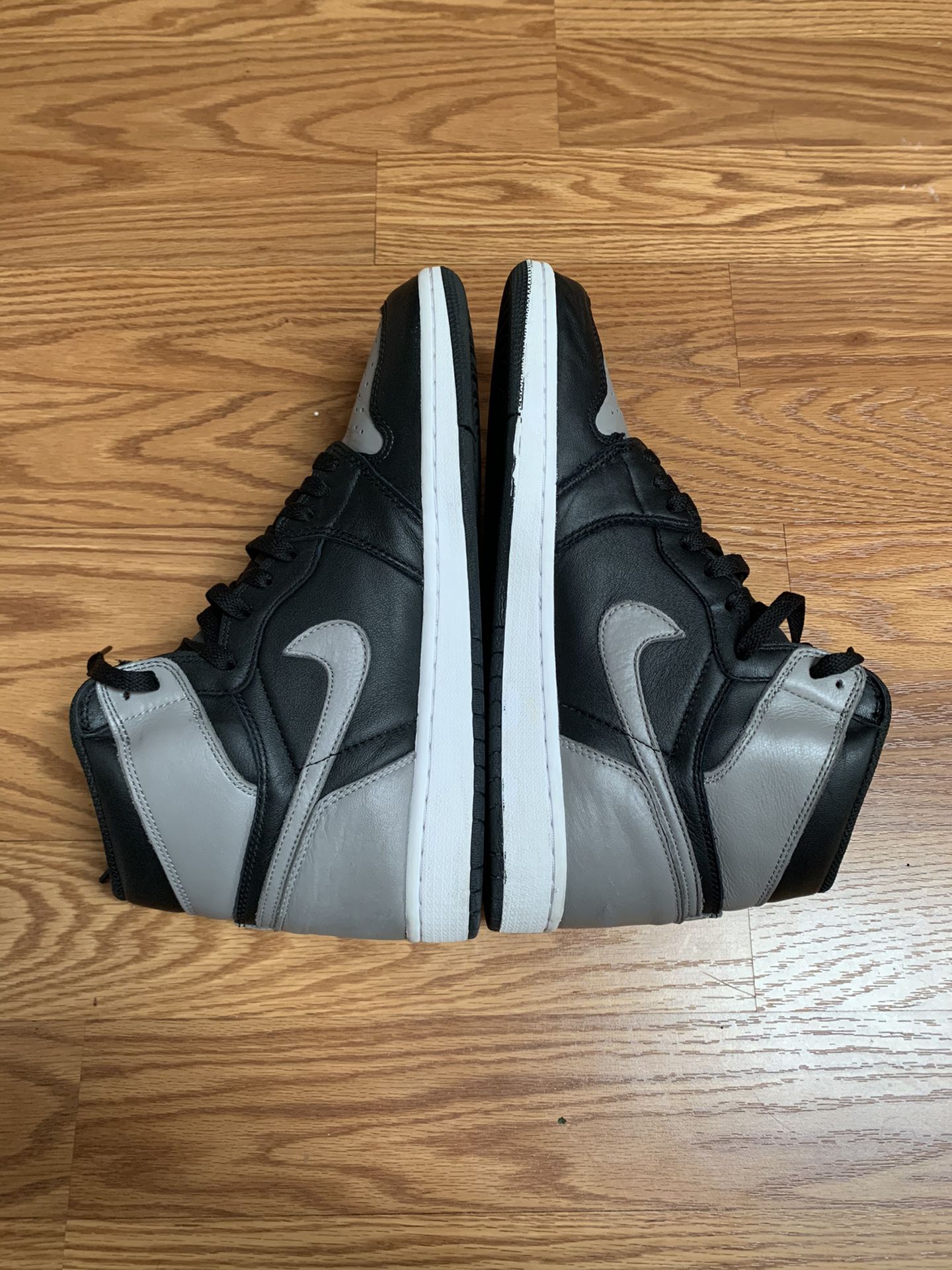 XH  Air Jordan Retro 1 High OG “Sahdow” review Benjamin 04