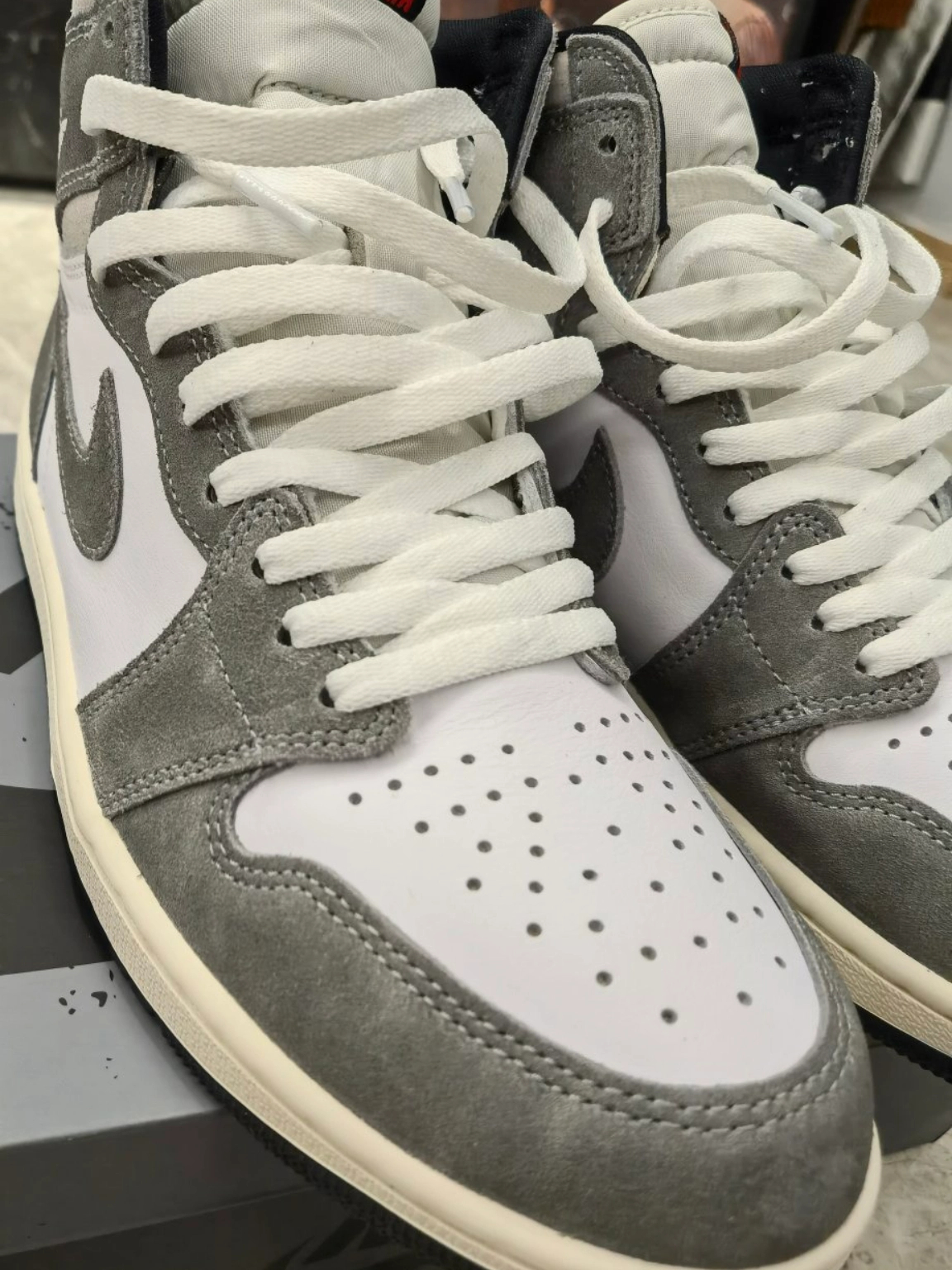 XH Air Jordan 1 High OG “Washed Heritage”Wash Black review Lily 01