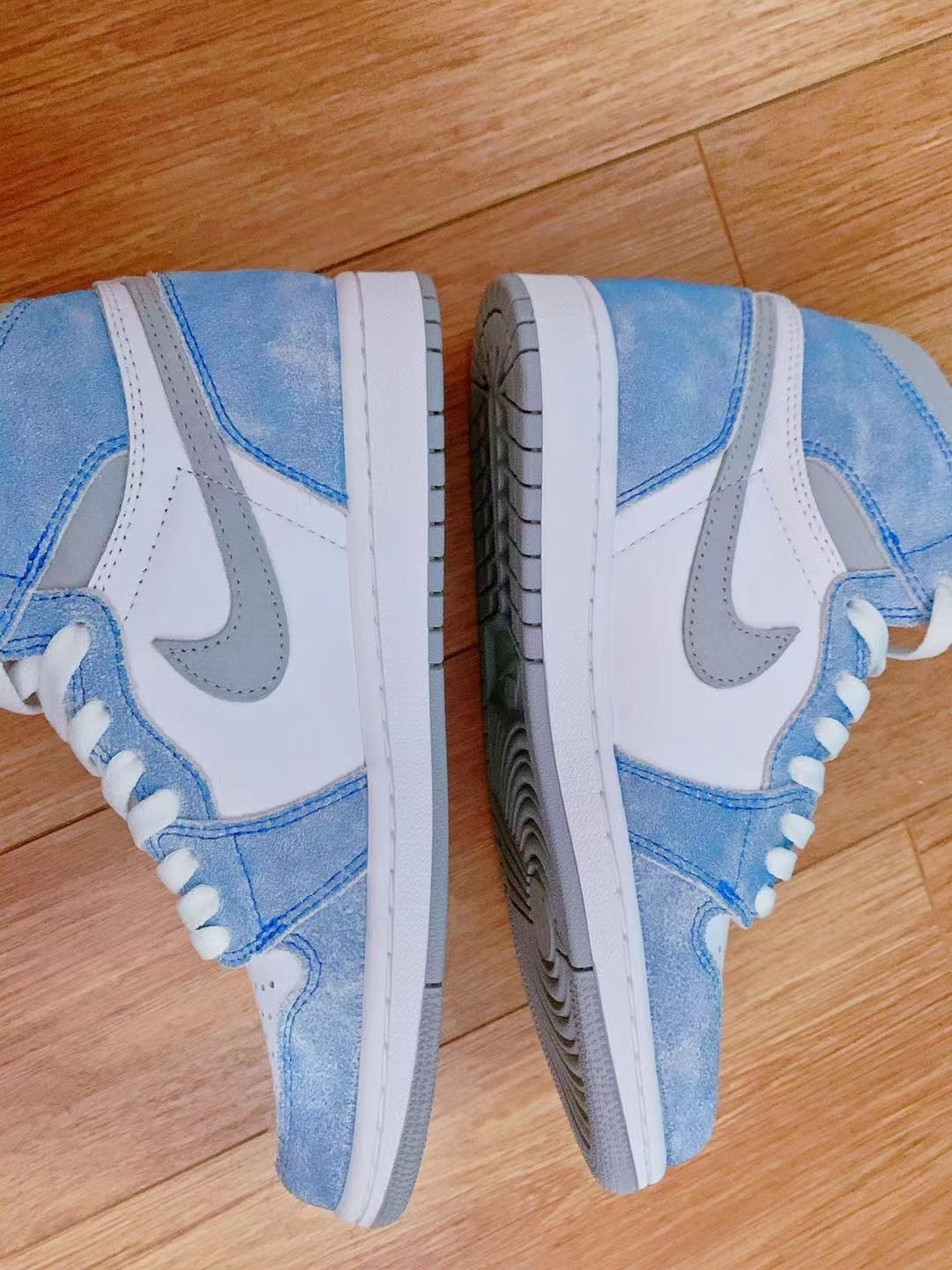 XH Air Jordan 1 High OG GS Wash North Carolan review Aria 02