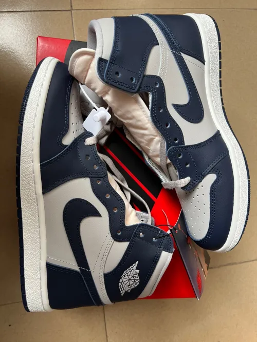 XH Air Jordan 1 High 85 Georgetown College Navy review 