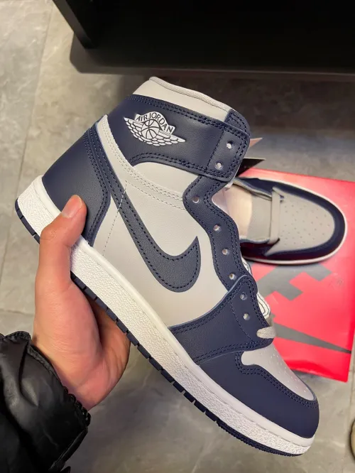 XH Air Jordan 1 High 85 Georgetown College Navy review 