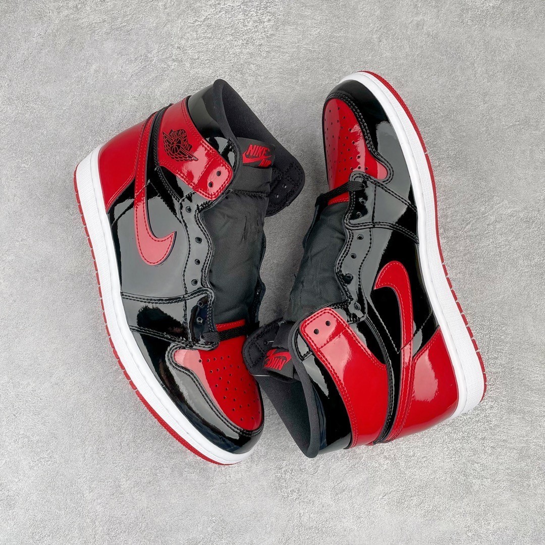 XH Air Jordan 1 High OG Bred Patent review Aiden 03