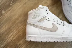 XH Air Jordan 1 Retro High '85 Neutral Grey review Jacob 02