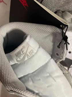 XH Air Jordan 1 Retro High '85 Neutral Grey review Carter 02