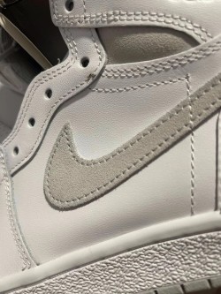 XH Air Jordan 1 Retro High '85 Neutral Grey review Carter 01
