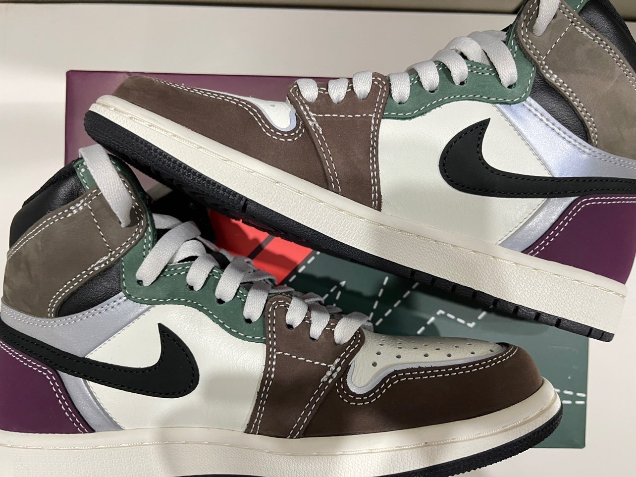 XH Air Jordan 1 High OG Hand Crafted review Luna 02