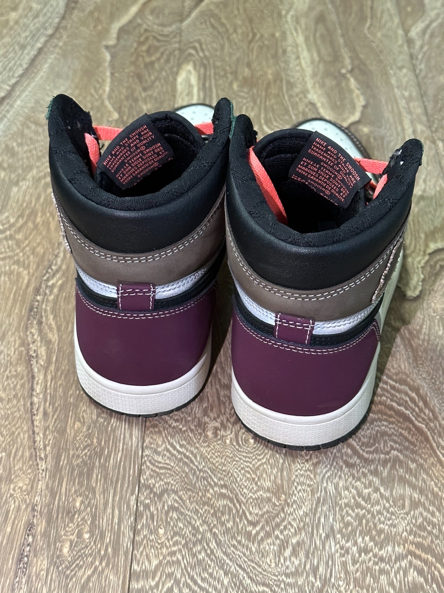 XH Air Jordan 1 High OG Hand Crafted review Isaac 04