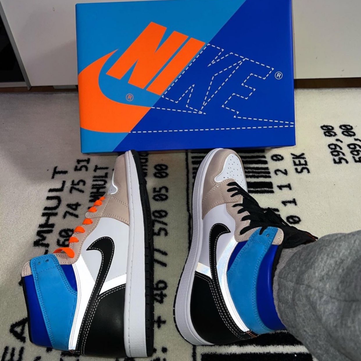 XH Air Jordan 1 High Multi-Color review Penelope 01