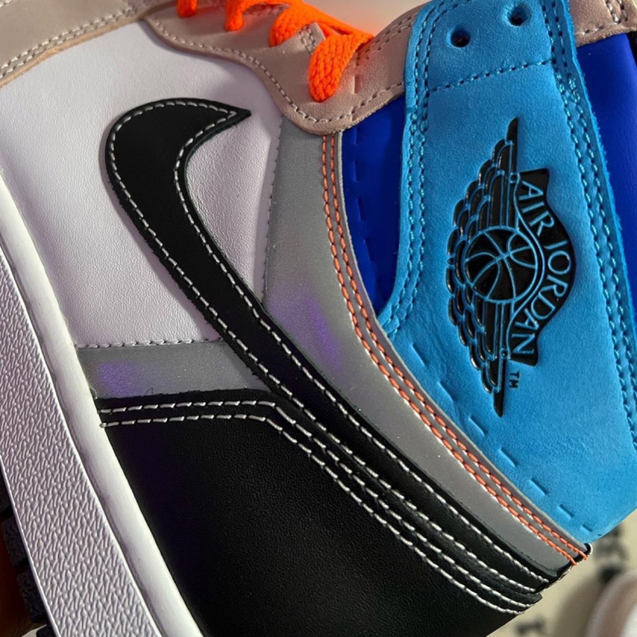 XH Air Jordan 1 High Multi-Color review Penelope 03