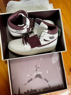 XH Air Jordan 1 High OG SailBurgundy Crush review Isabella 02
