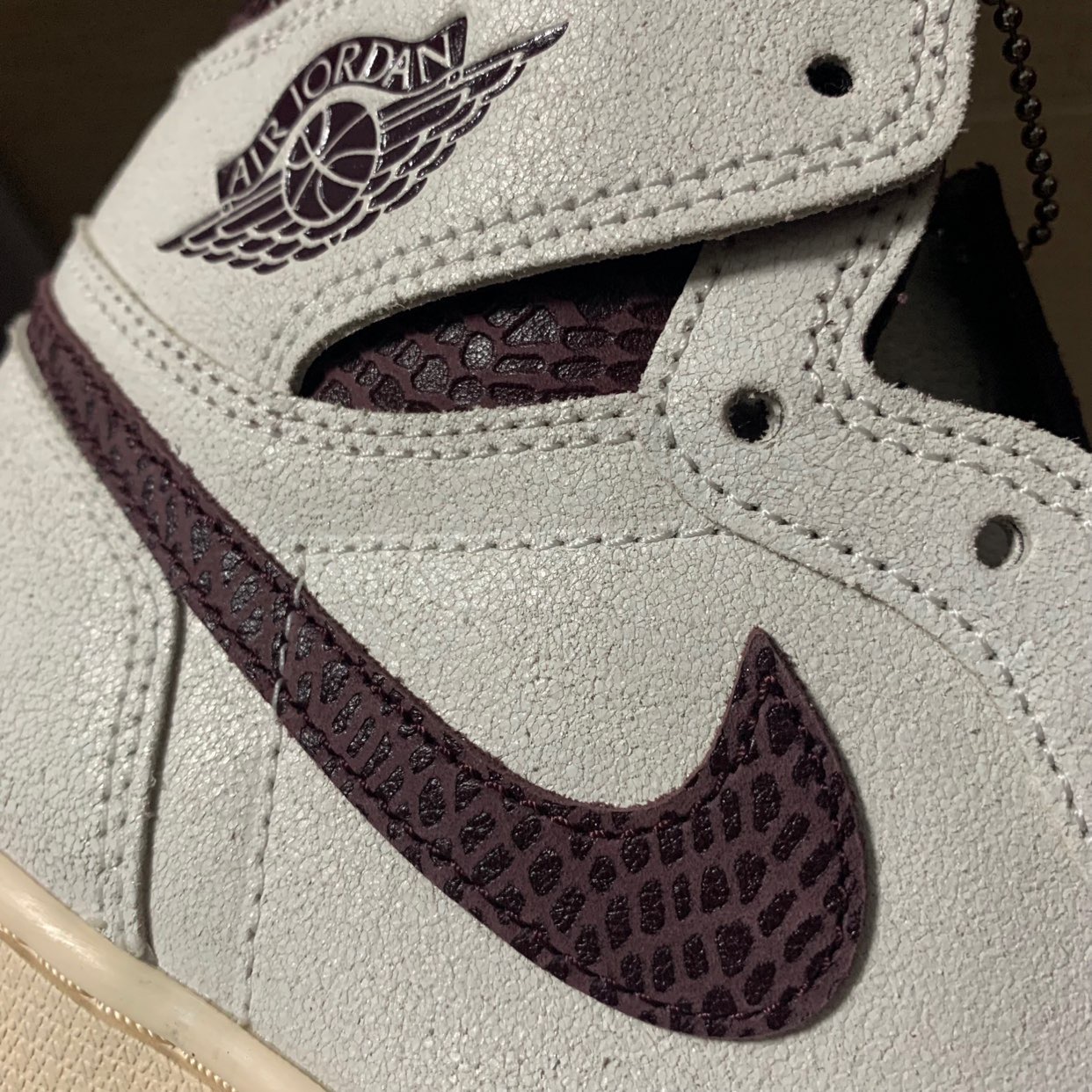XH Air Jordan 1 High OG SailBurgundy Crush review Ava 06