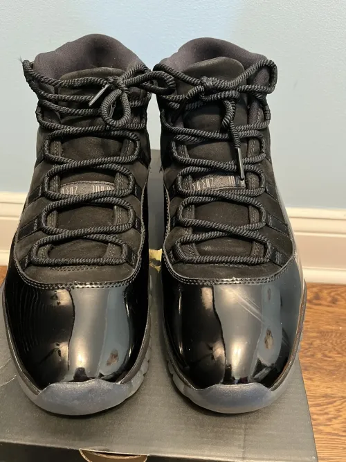 Q3 Air Jordan 11 Retro Cap and Gown review 
