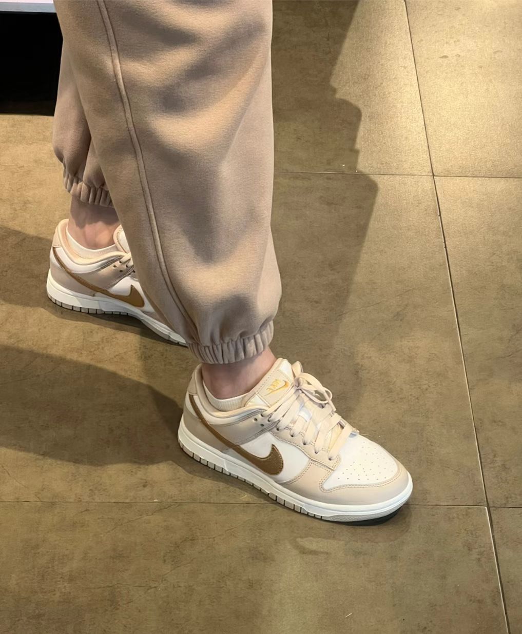 LF Nike Dunk Low Rose Pink review Polanco