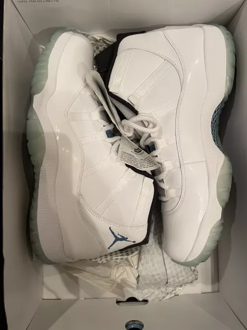 Q3 Air Jordan 11 Retro Legend Blue review 