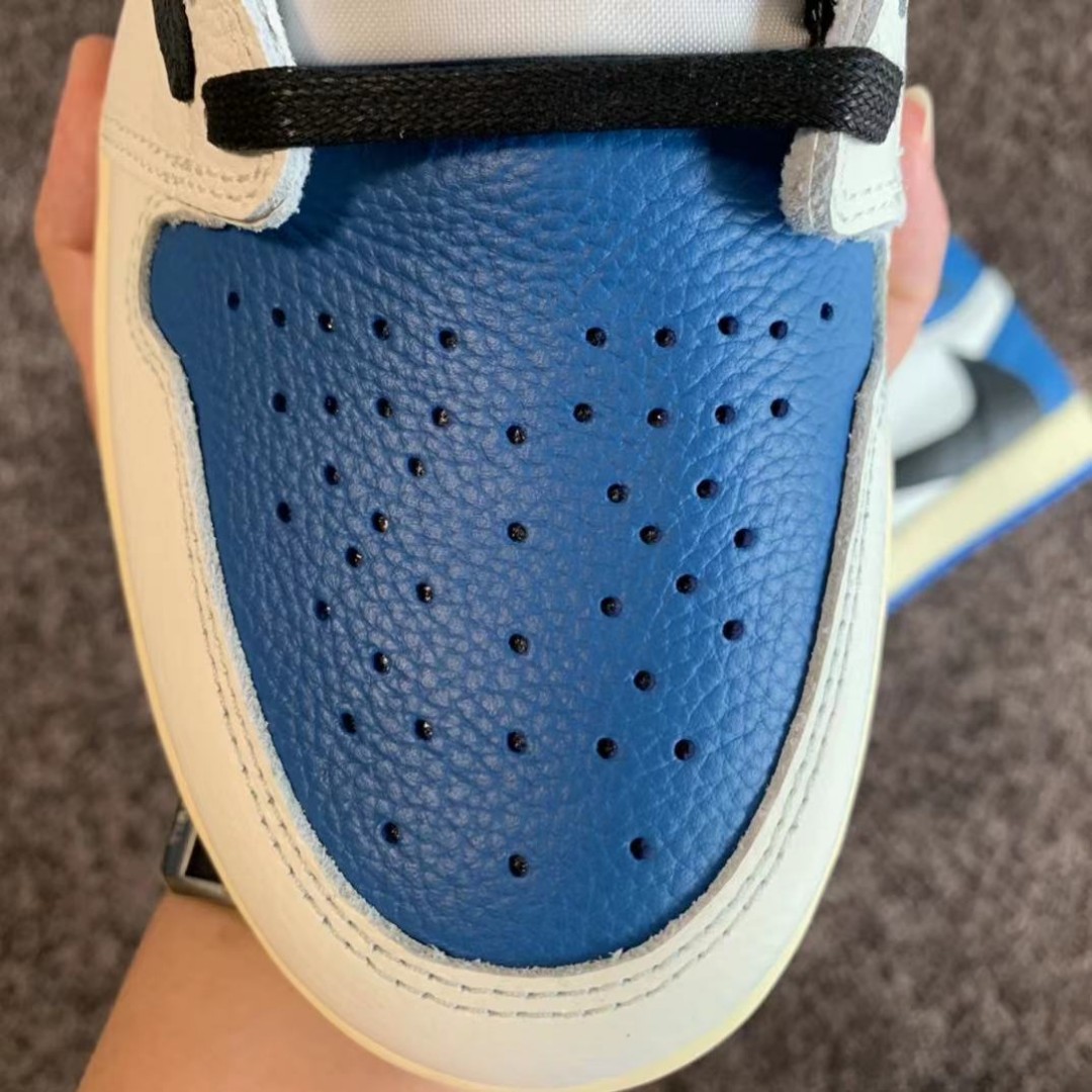 XH Fragment x Travis Scott x Air Jordan 1 High OG Military review Charlotte 04