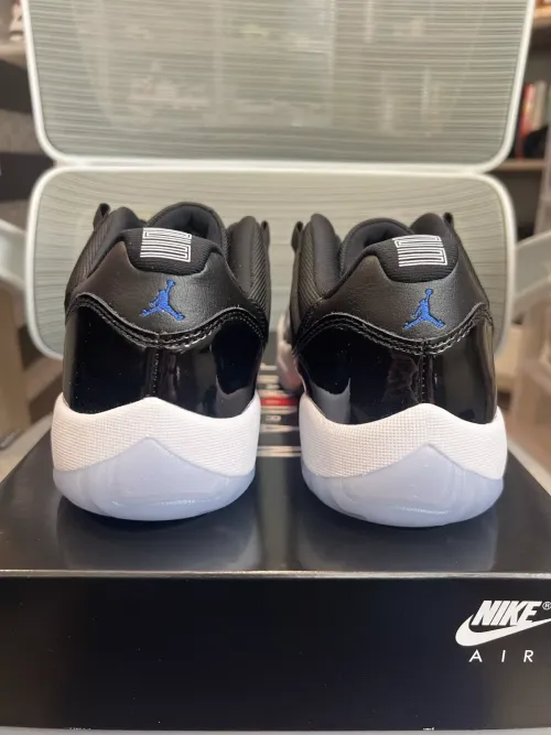XP Air Jordan 11 Retro Low “White/Midnight Navy” review 