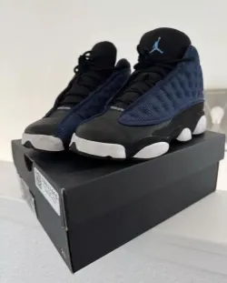 XP Air Jordan 13 “ Brave Blue ” review Ana Flores 01