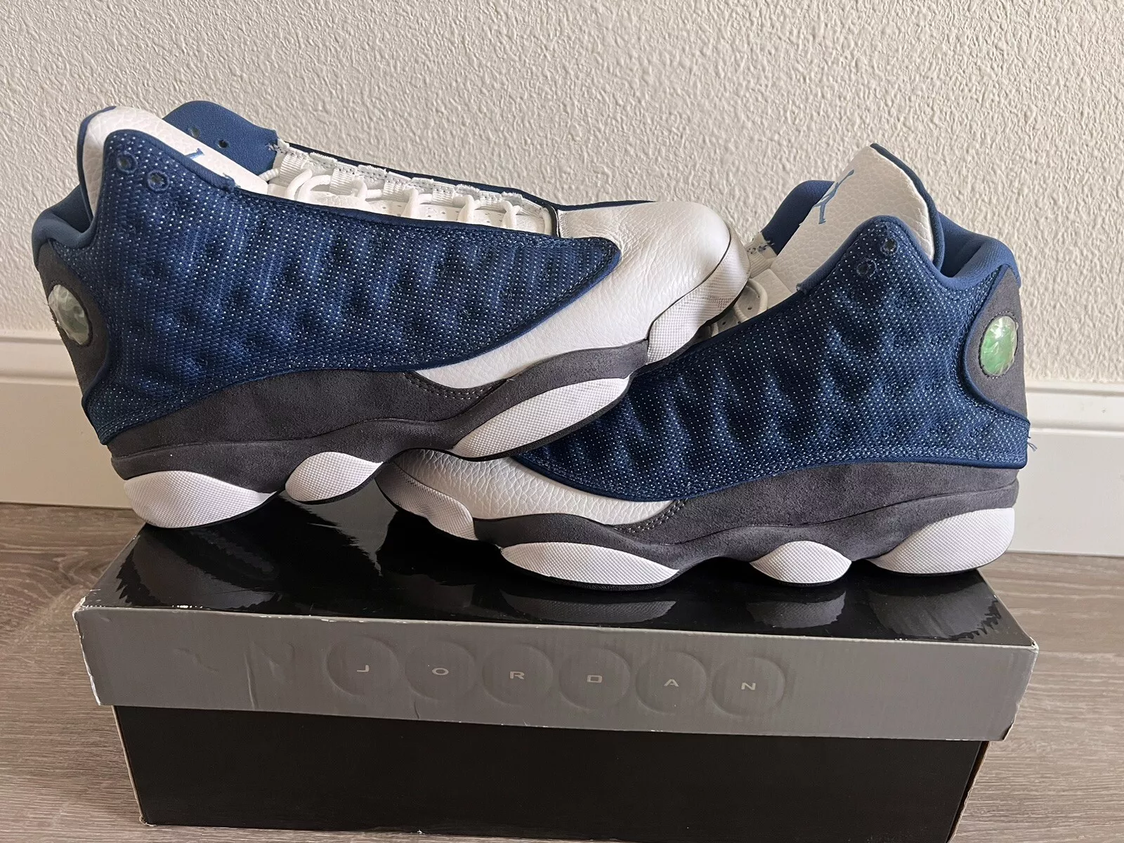 XP  Air Jordan 13 Retro Blue and Bark review Tigran Iskandaryan 01