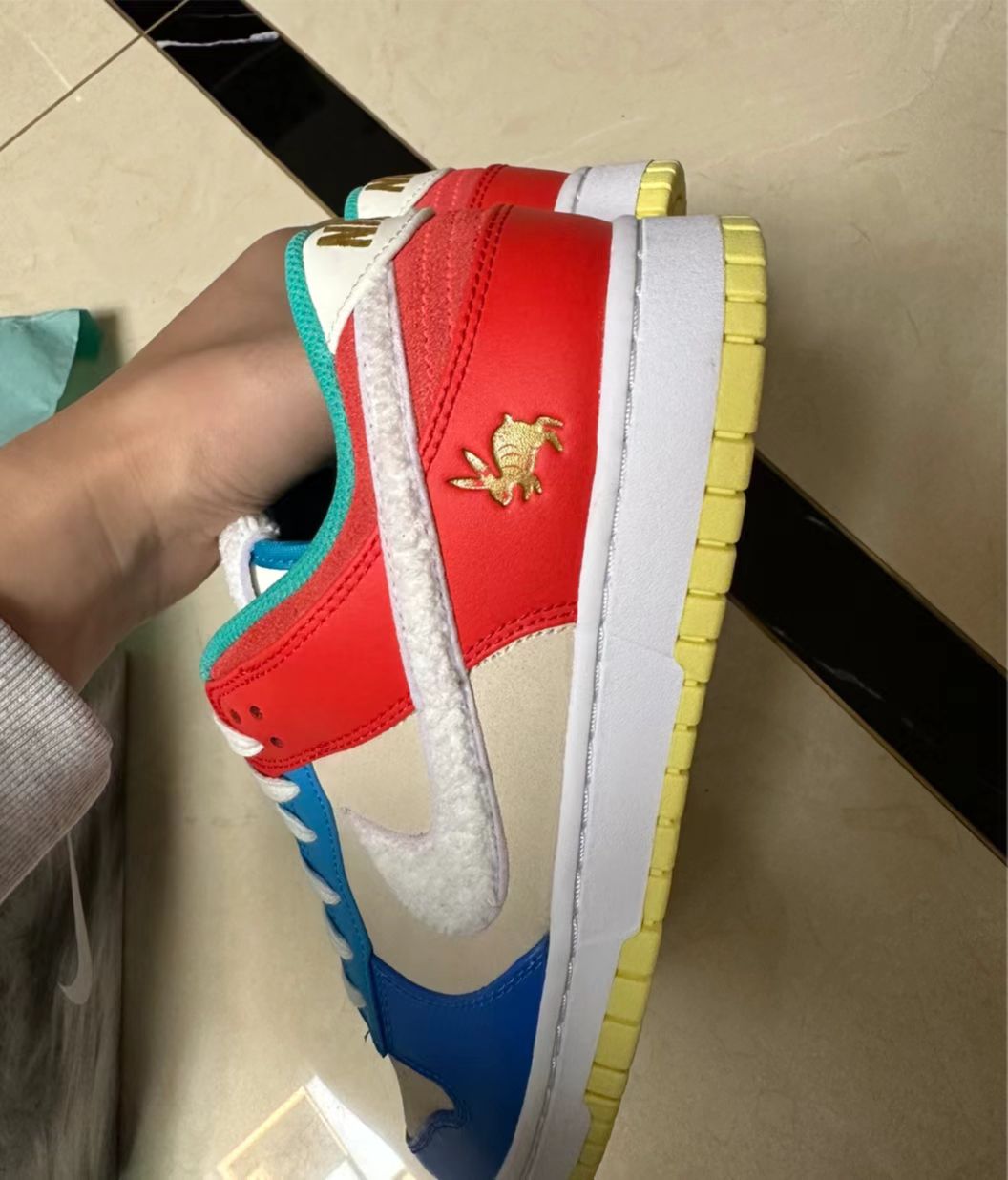 LF Nike Dunk Low “Year of the Rabbit” Multi-Color review Jane 02